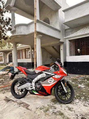 Aprilia GPR 2021 Orange