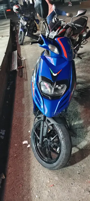 Aprilia SR 2021 Blue
