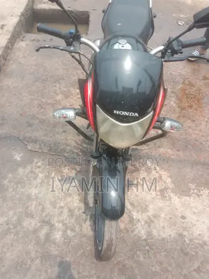 Honda 2012 Red