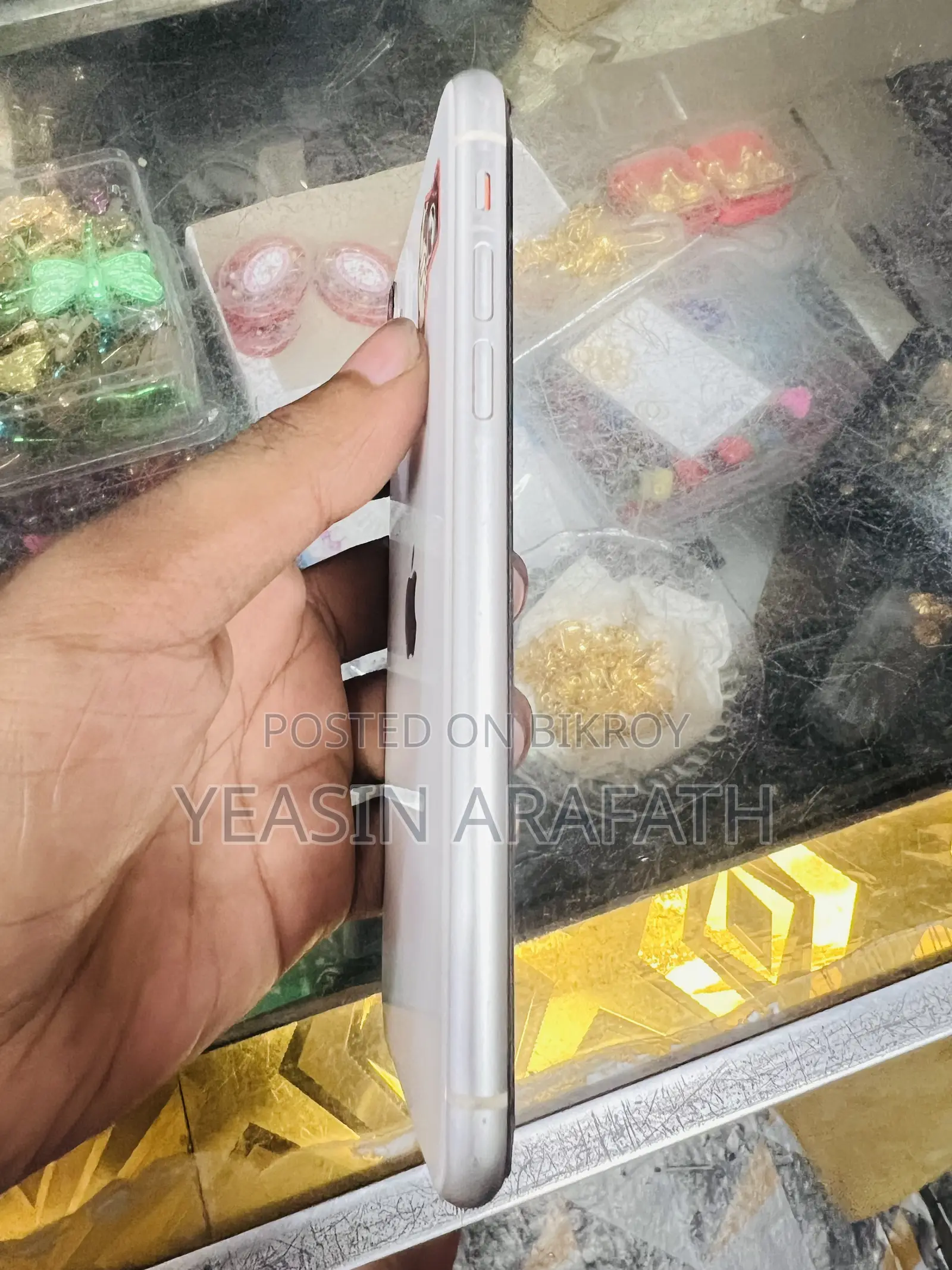 Apple iPhone 11 64 GB White