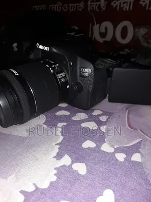 DSLLR Camera 700 D