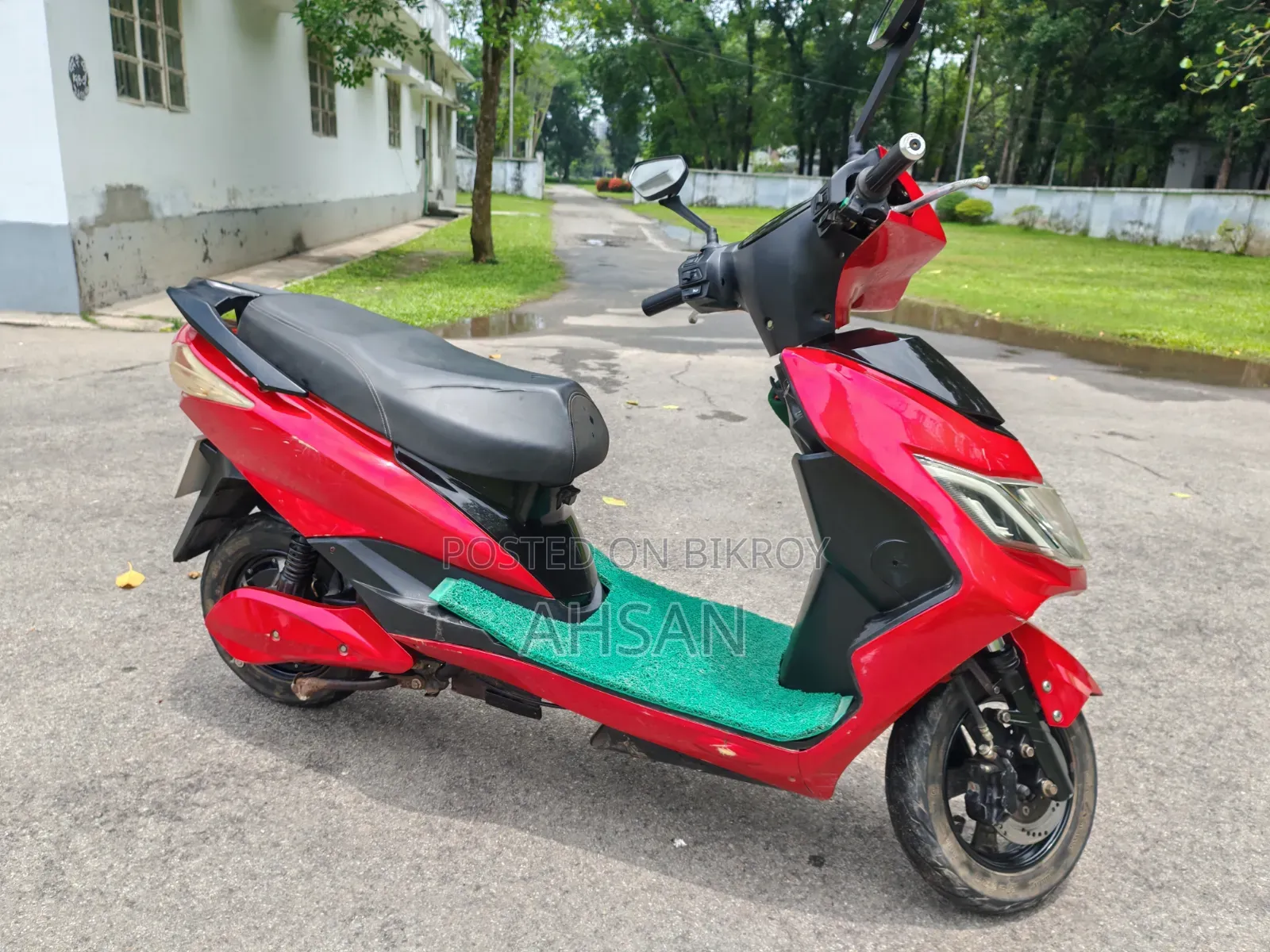 Motorcycle 2025 Red