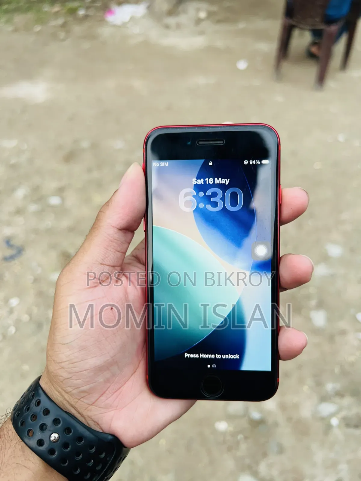 Apple iPhone SE (2020) 64 GB Red