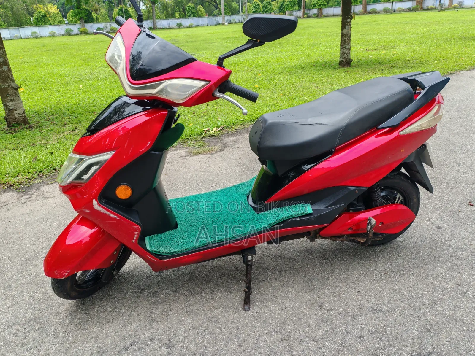 Motorcycle 2025 Red