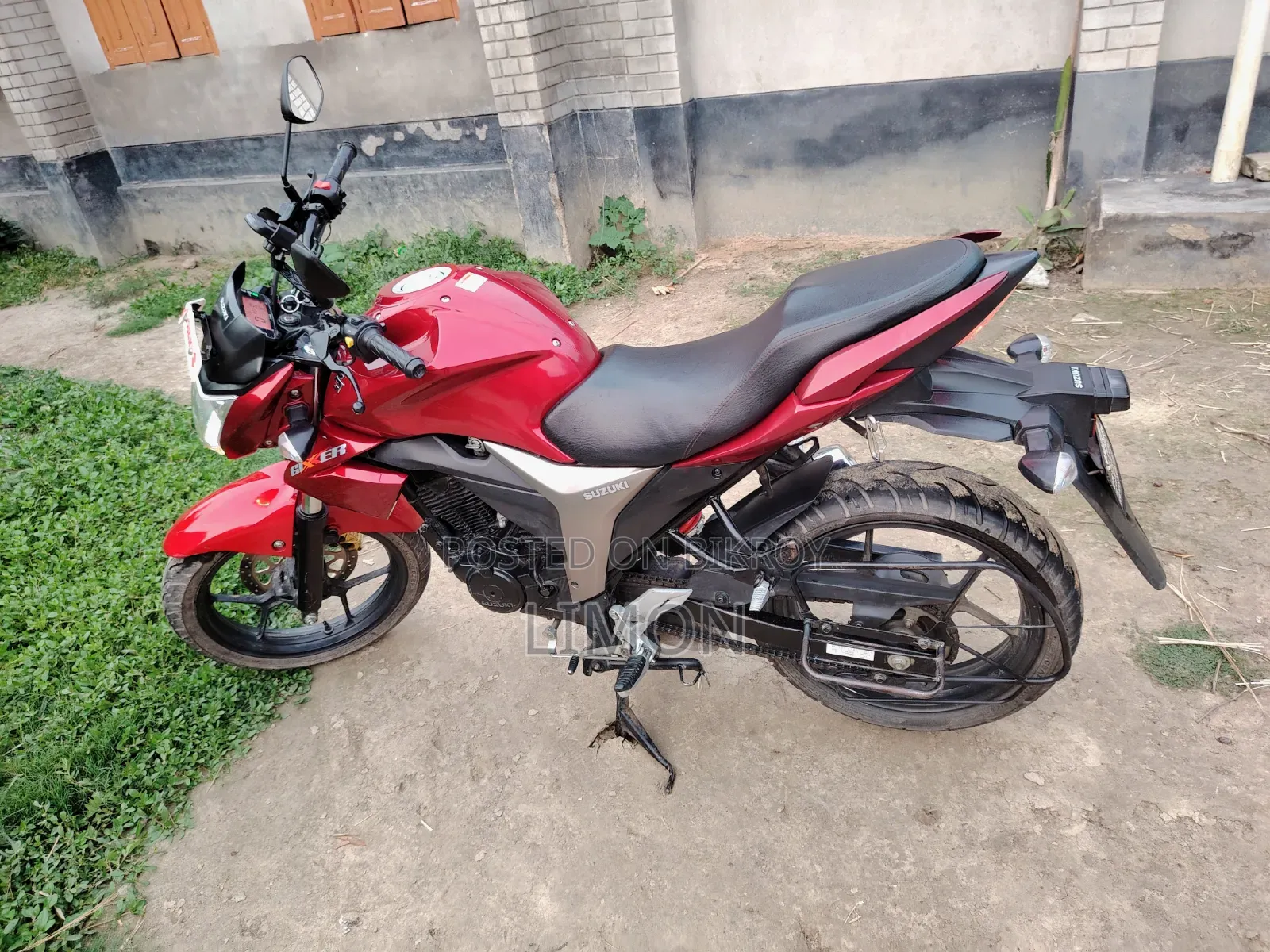 Suzuki Gixxer Monotone 2023 Red
