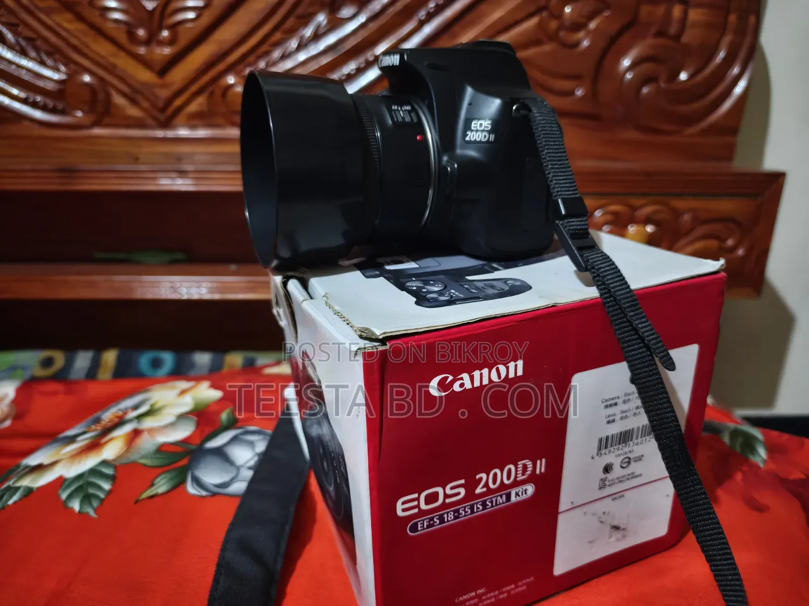 Camera for sale: Canon 200d Mark II With 50mm Prime Lens