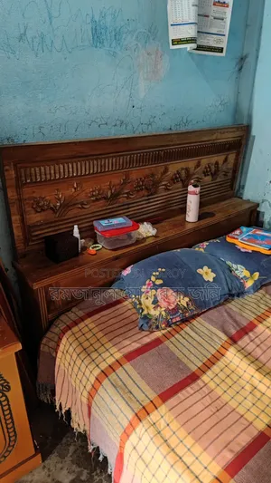 High-Quality Bed