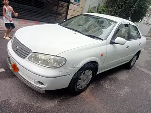 Nissan Sunny 2008 White