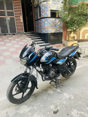Bajaj Discover 150 2013 Black