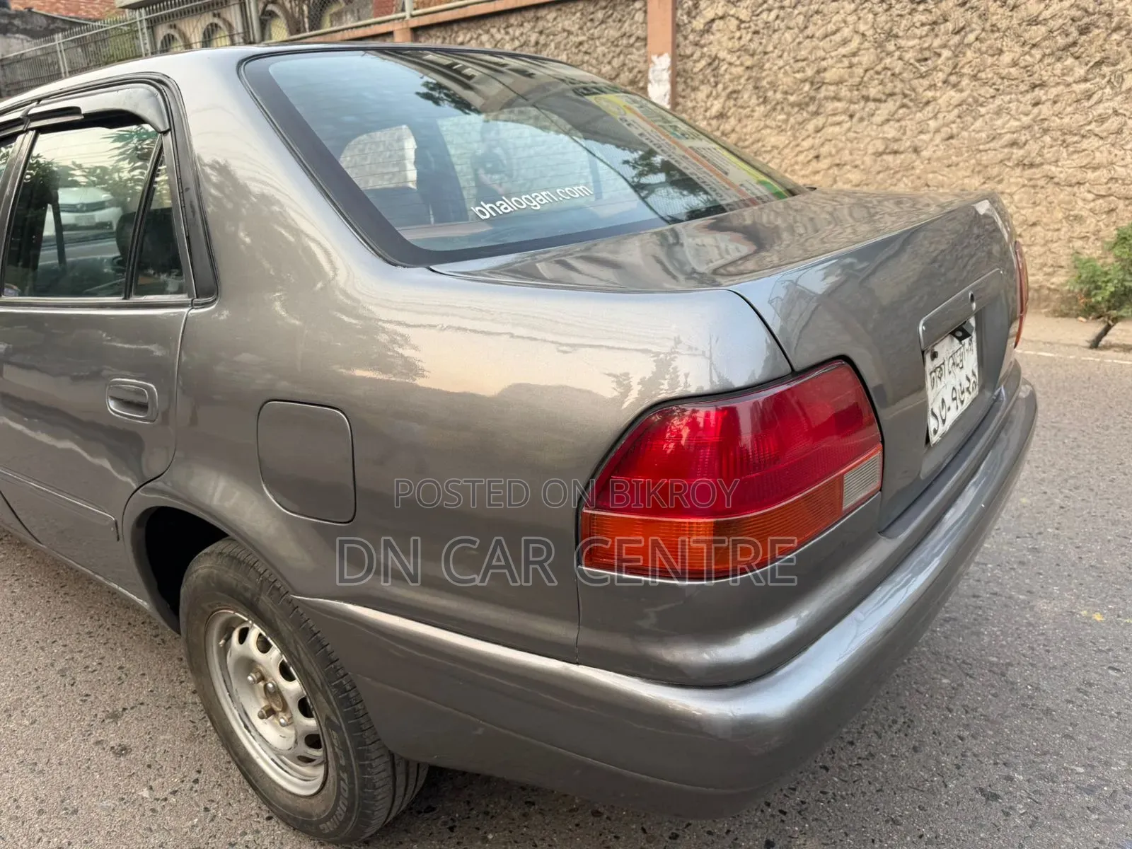Toyota Corolla 1995 Gray