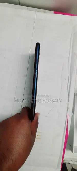 Vivo Y11 32 GB Red
