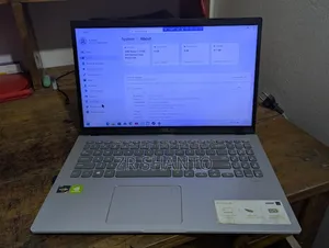 Laptop Asus VivoBook X540SA 8GB AMD Ryzen 7 SSD 512GB
