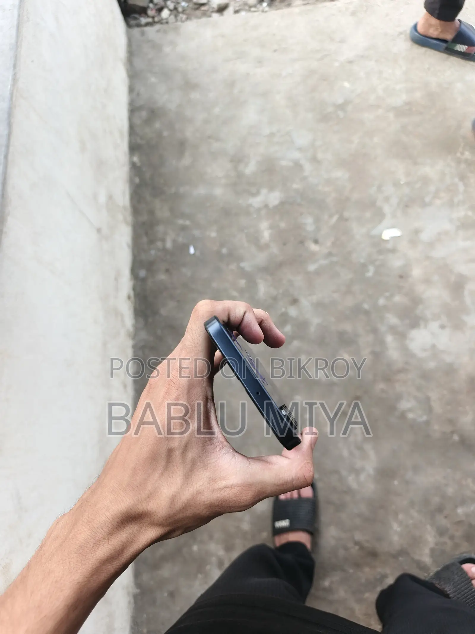 Samsung A10 32 GB Black