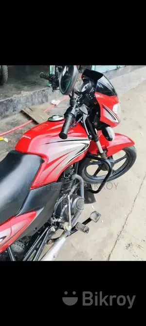 TVS Metro 2022 Red