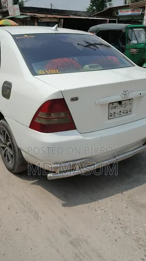 Toyota Corolla 2003 White