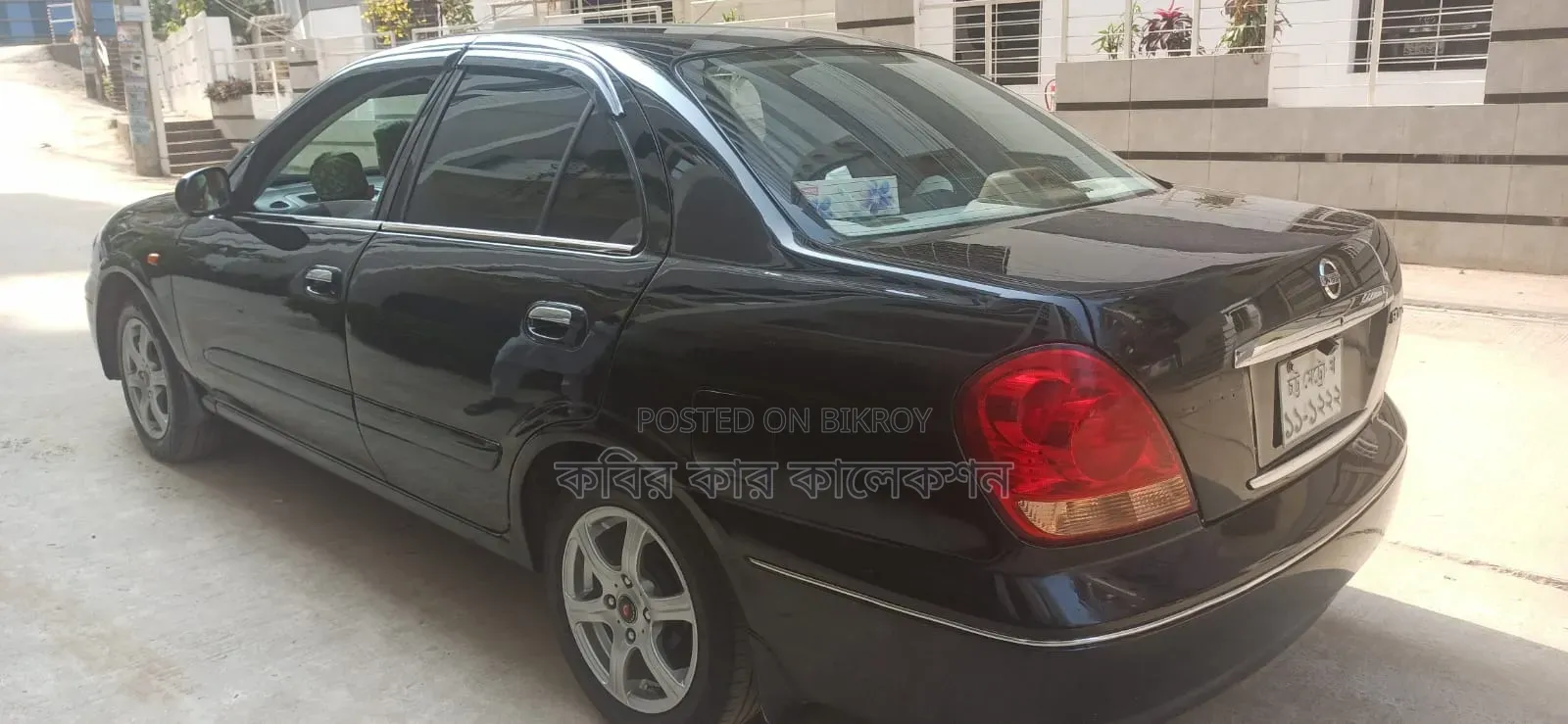 Nissan Sunny 2006 Black