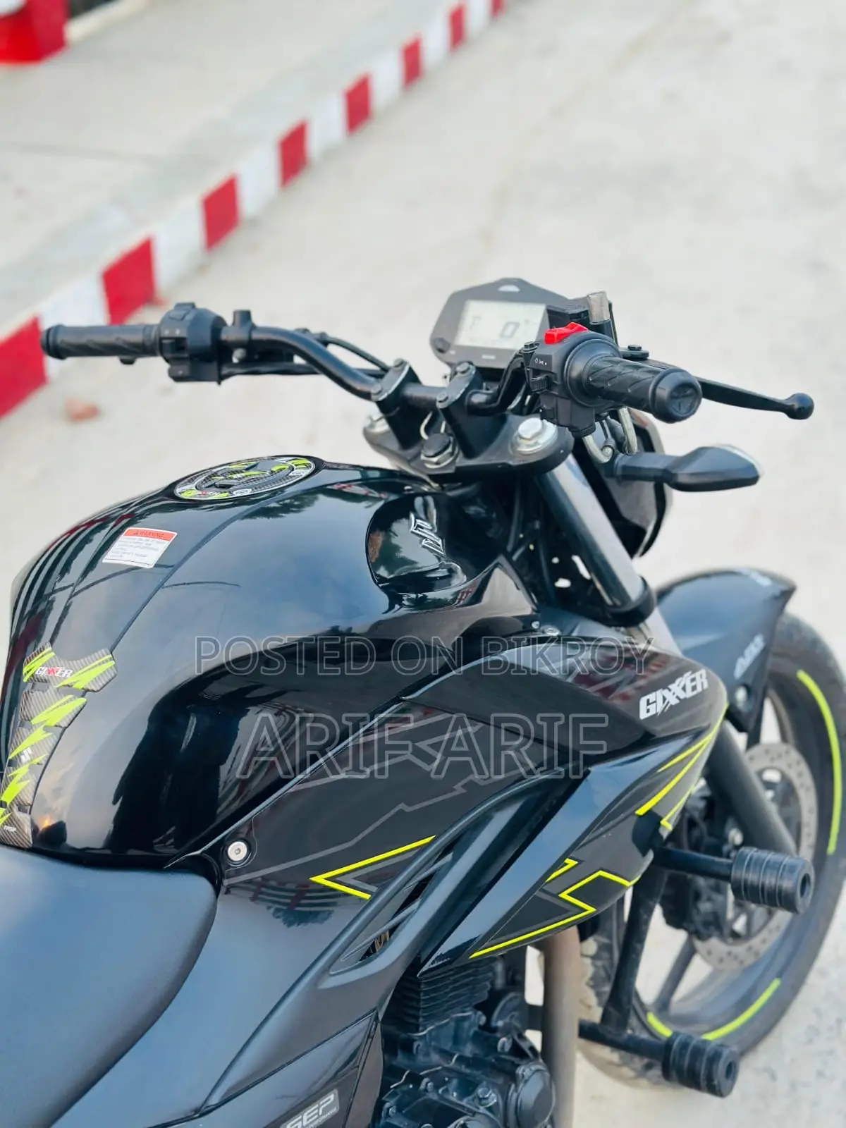 Suzuki Gixxer Fi ABS 2023 Black