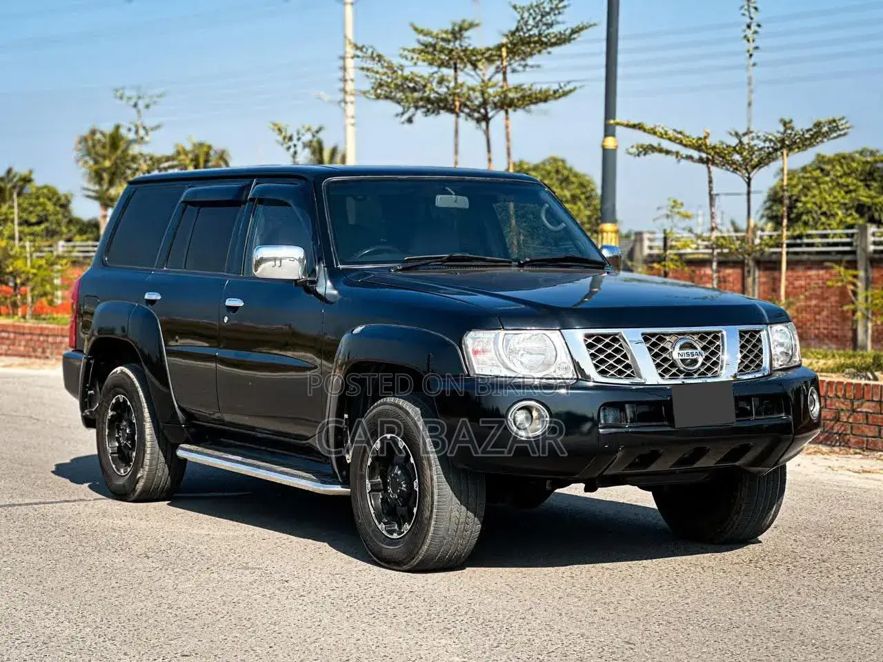 Nissan Patrol 2004 Black