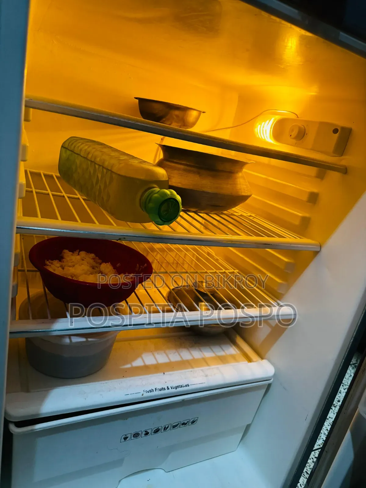 Walton 17.5cft Refrigerator
