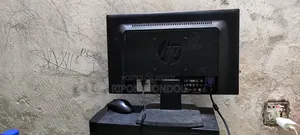 মনিটর এলসিডি