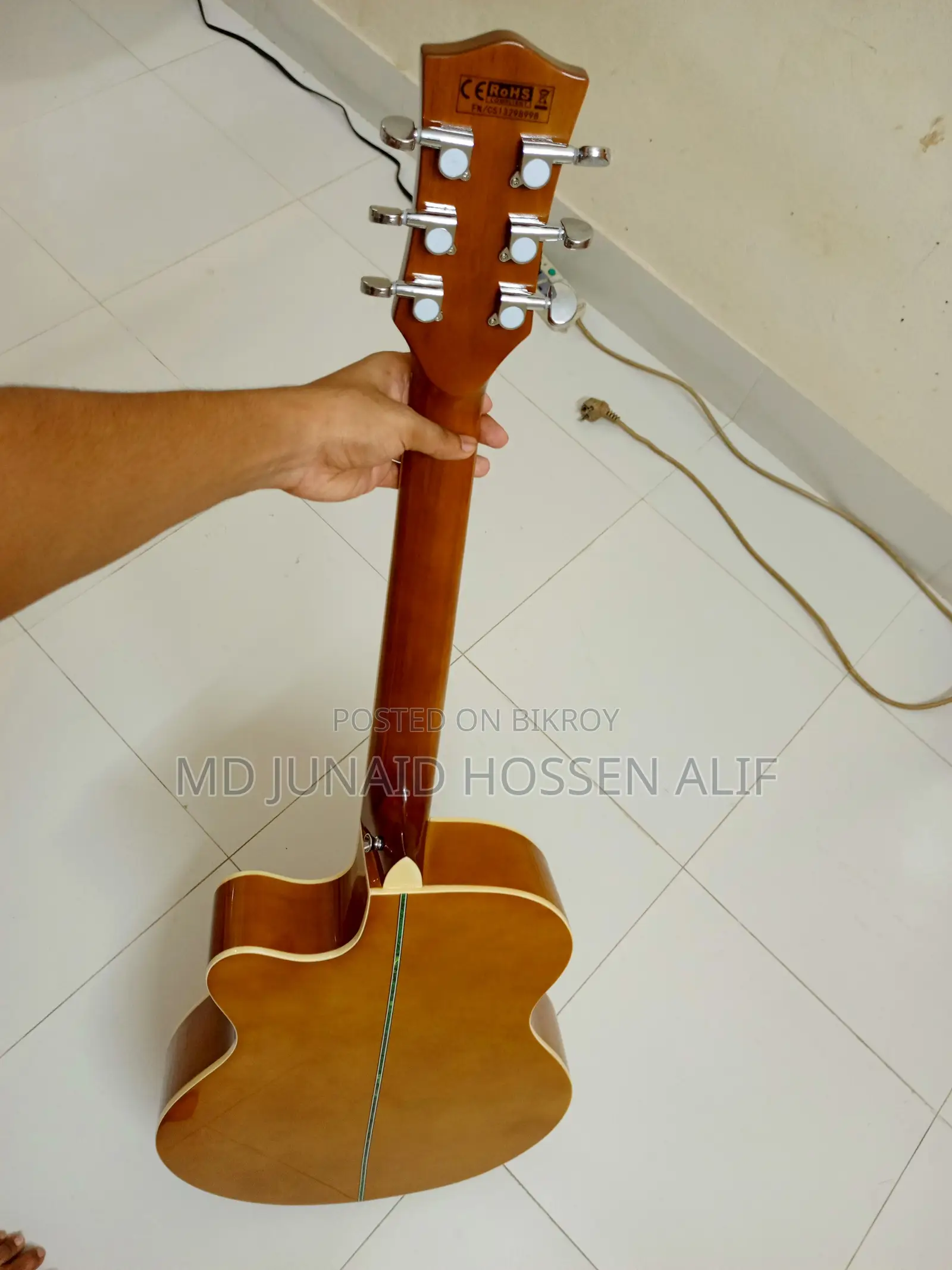 New Guitar Sale Post