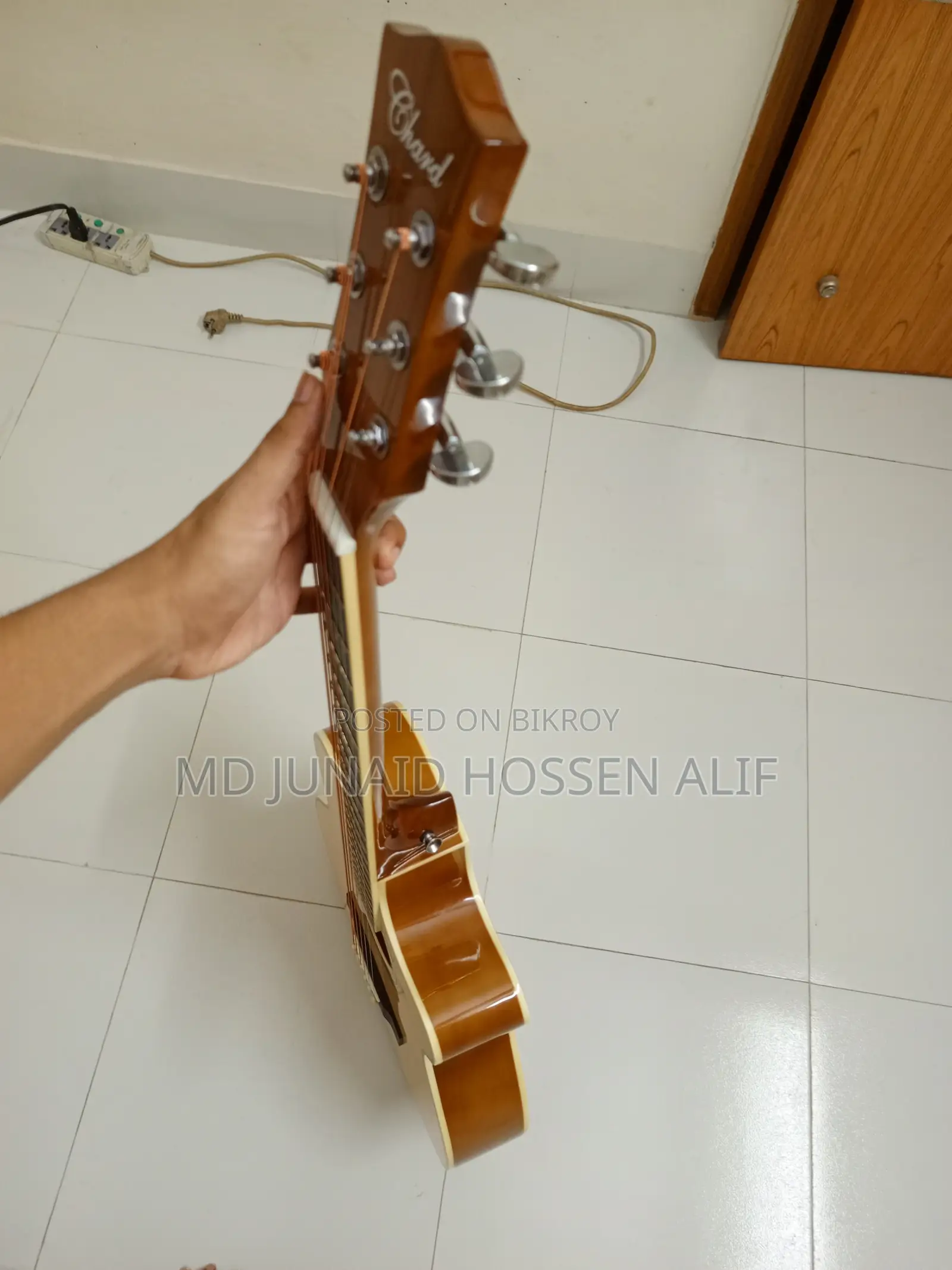 New Guitar Sale Post