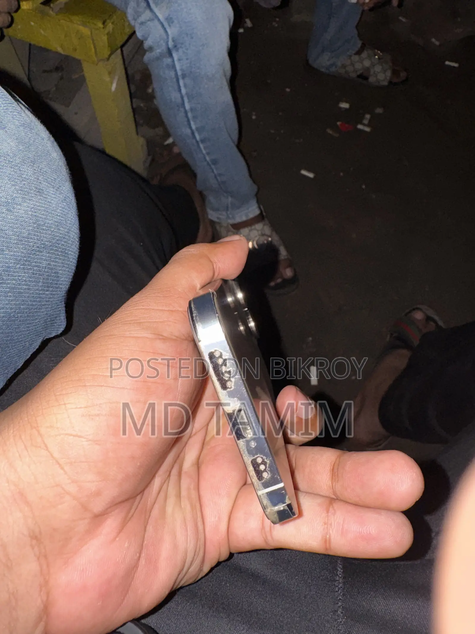 অ্যাপল আইফোন ১৪ প্রো ১২৮ জিবি হোয়াইট