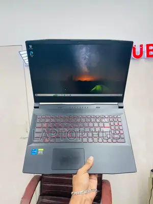 Laptop MSI Sword 15 16GB Intel Core I7 SSD 512GB