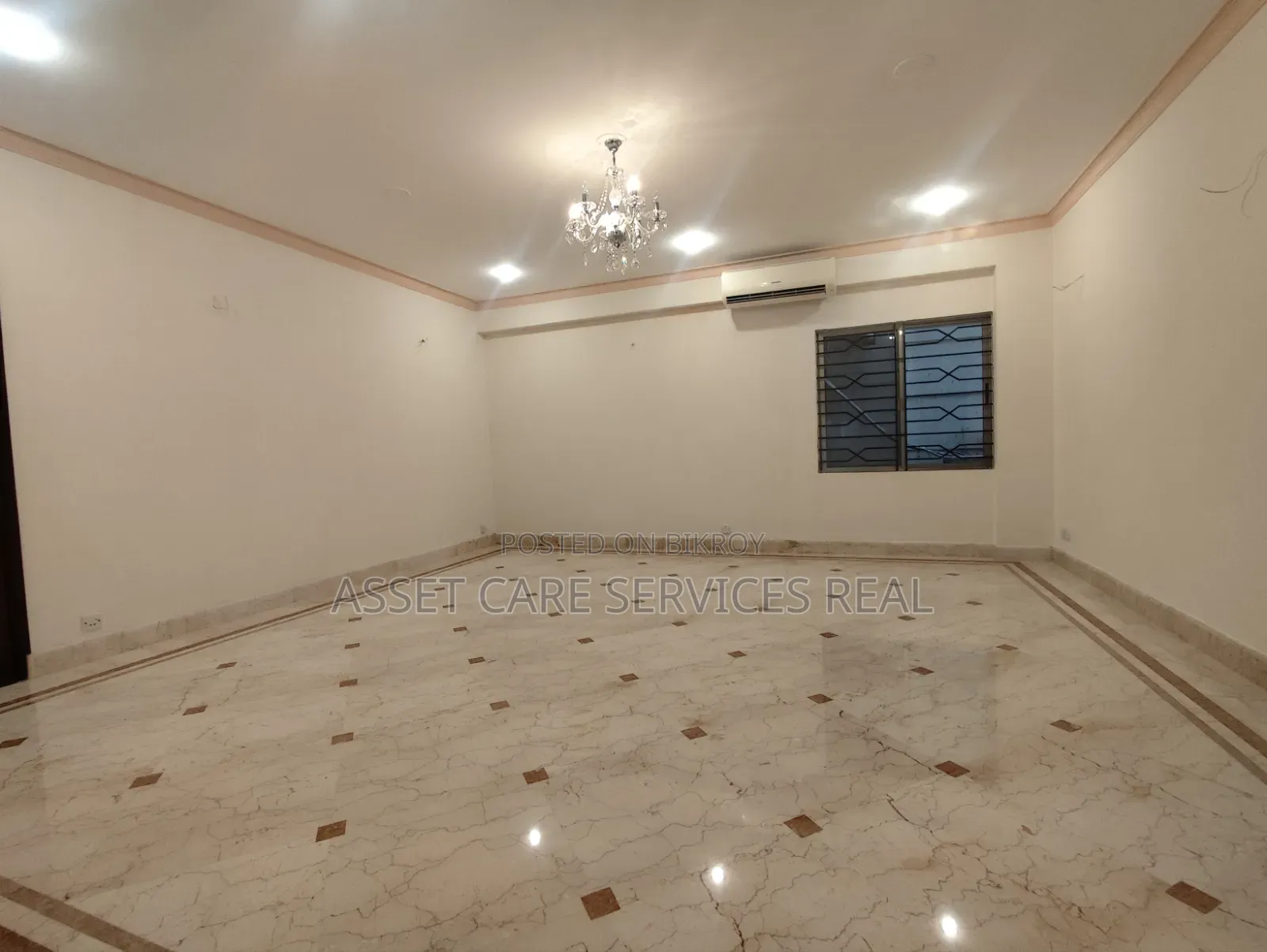 4bdrm Apartment in Gulshan for Rent