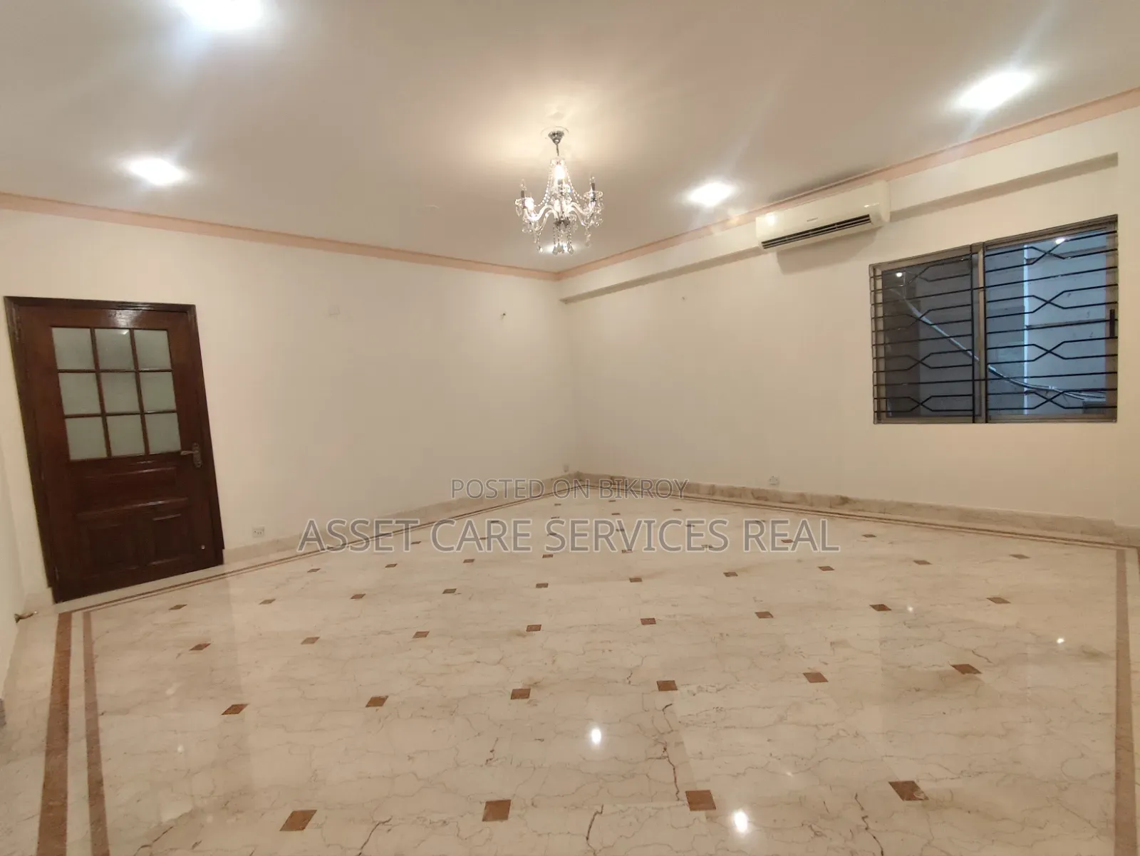 4bdrm Apartment in Gulshan for Rent