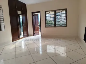 4bdrm Apartment in Gulshan for Rent