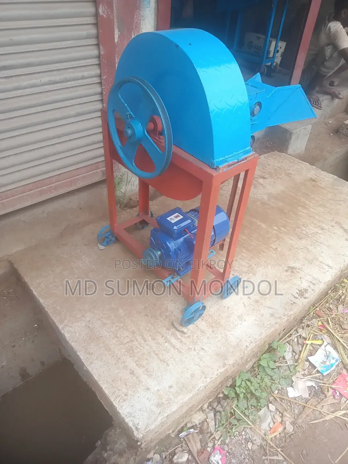 Straw and Grass Cutting Machine