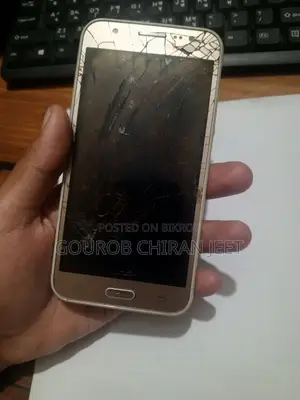 Samsung Galaxy J5 16 GB Gold