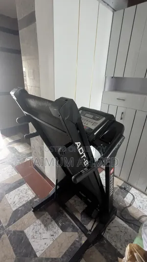 Advantek Adt-850 Motorized Treadmill