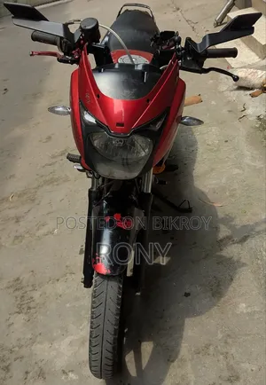 Bajaj Pulsar 150 2013 Red