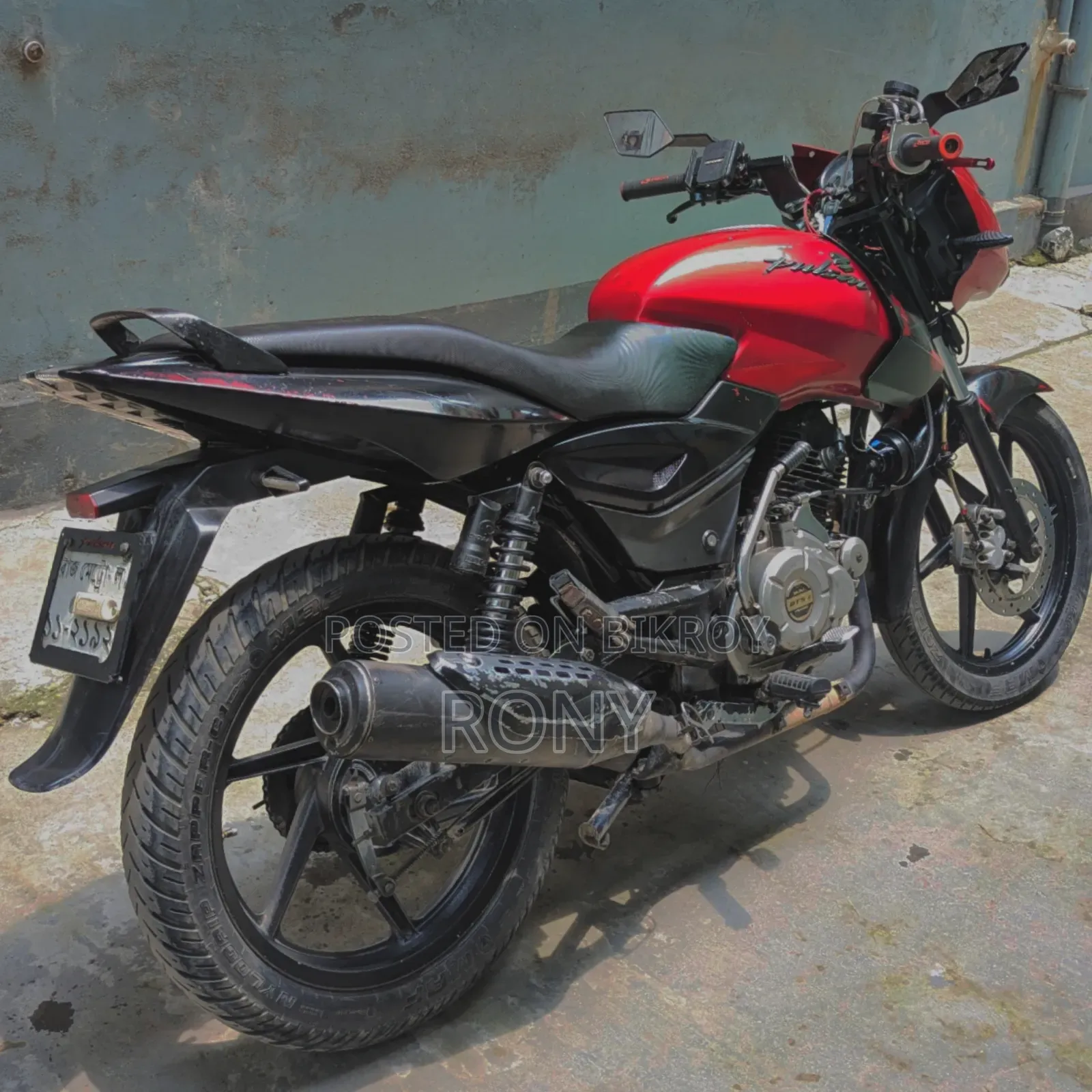 Bajaj Pulsar 150 2013 Red