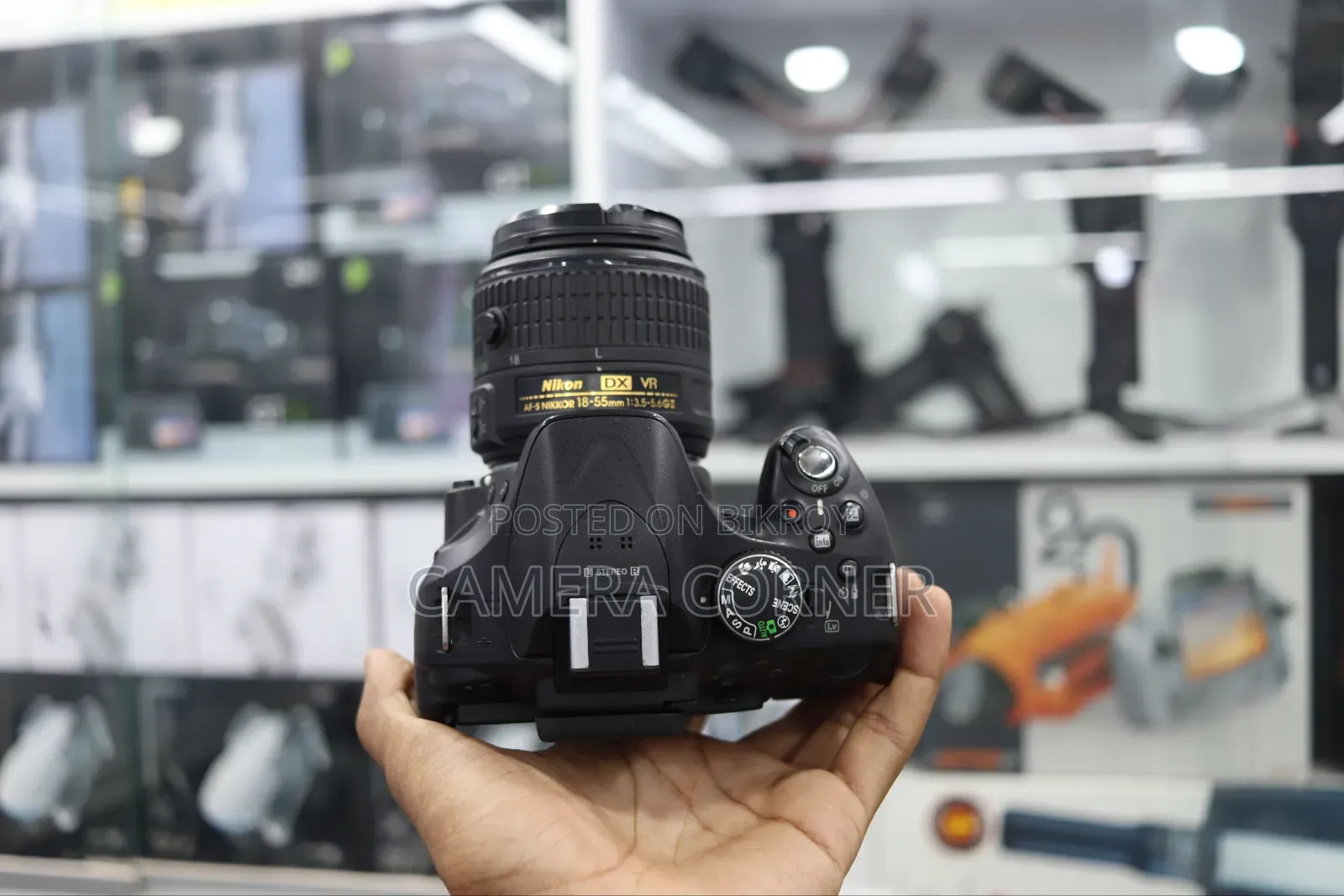 Nikon D5200 Camera With 18-55mm Lens