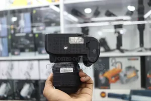 Nikon D5200 Camera With 18-55mm Lens