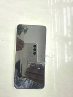 Samsung Galaxy S22 5G 128 GB White