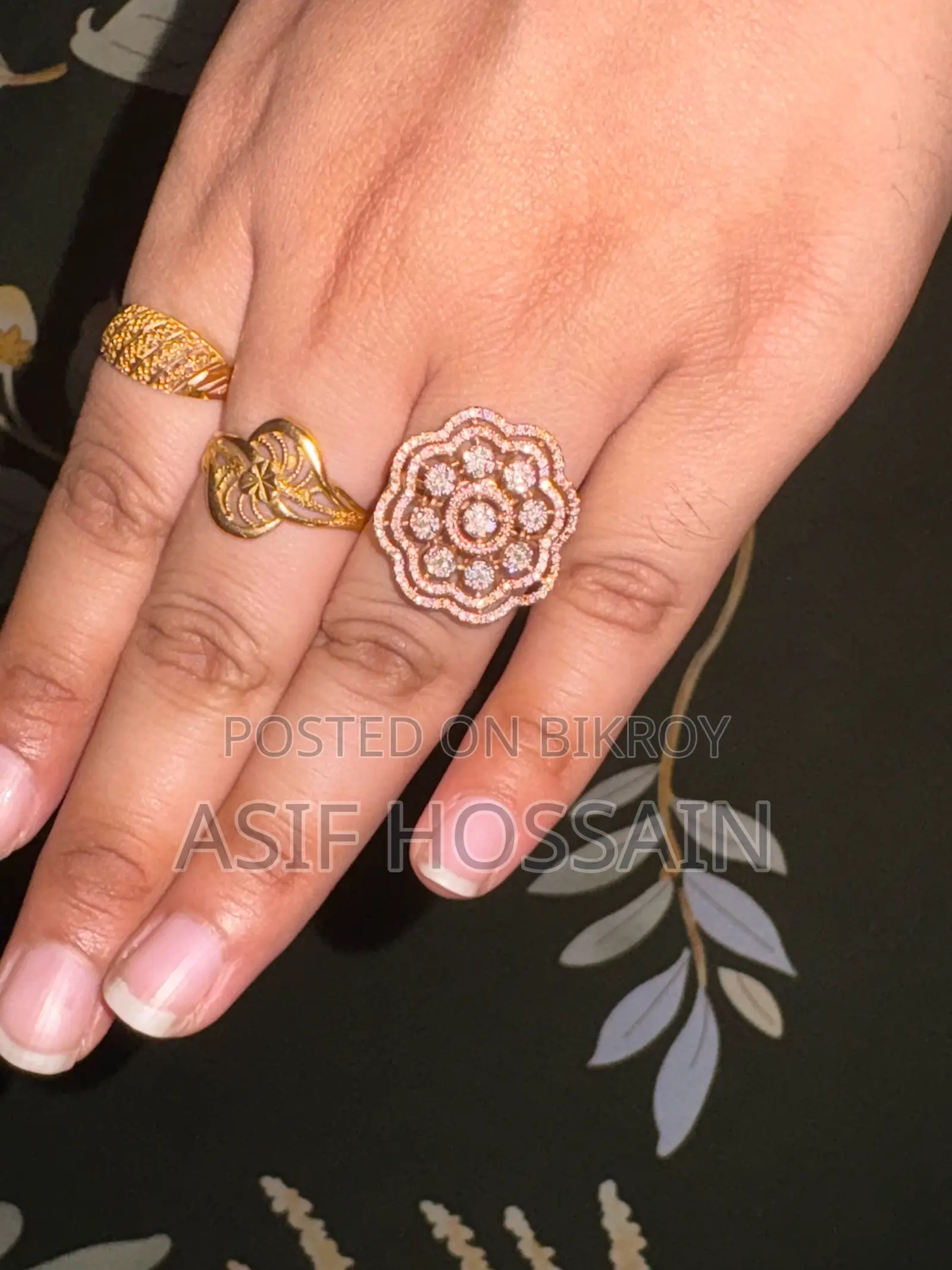 Diamonds Ring