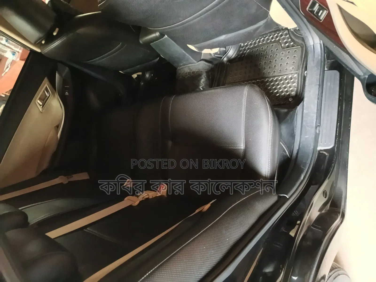 Toyota Premio 2018 Black