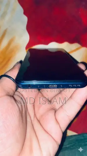 Vivo Y50 128 GB Black
