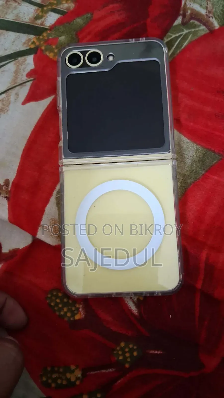 New Samsung Galaxy Z Flip6 256 GB Gold