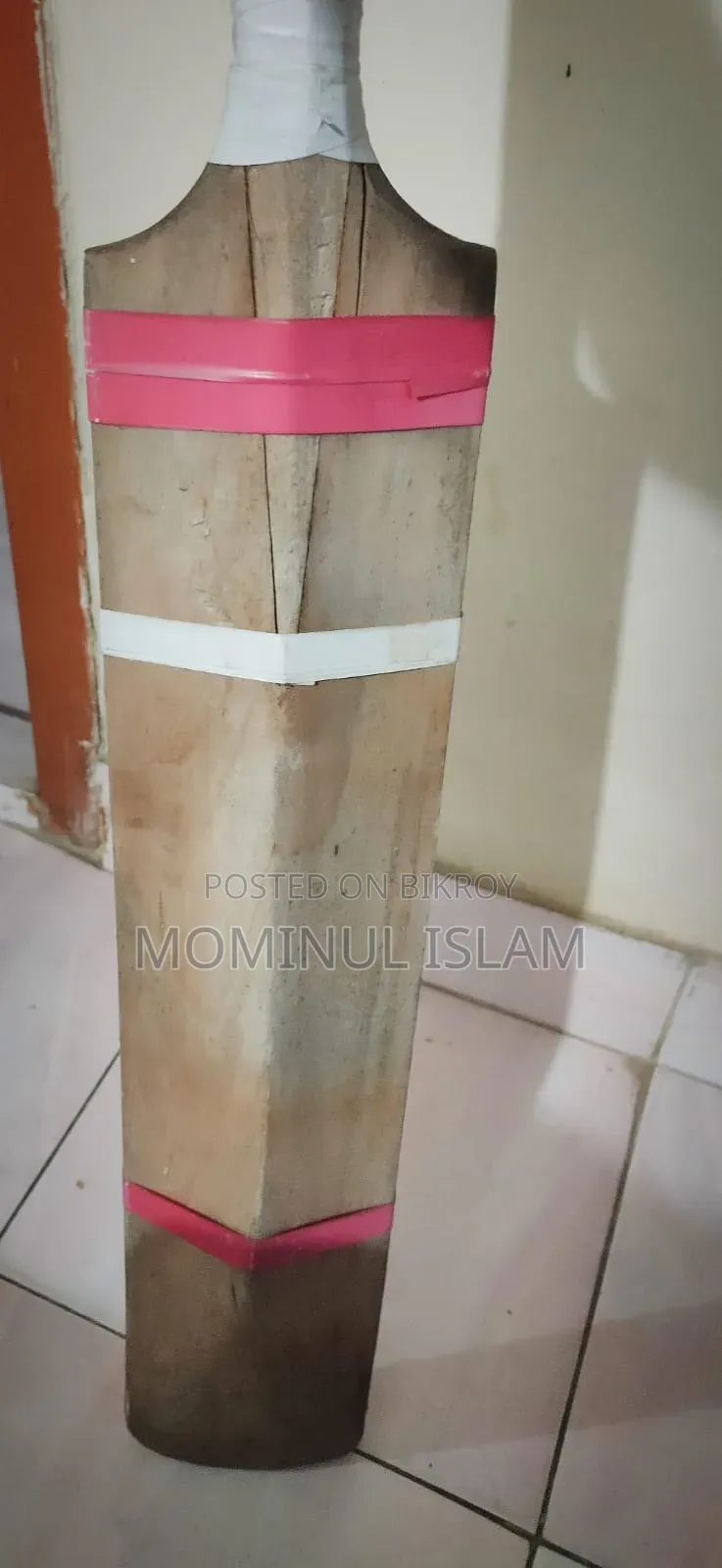 Sturdy Wooden Cricket Bat for Tape Tennis
