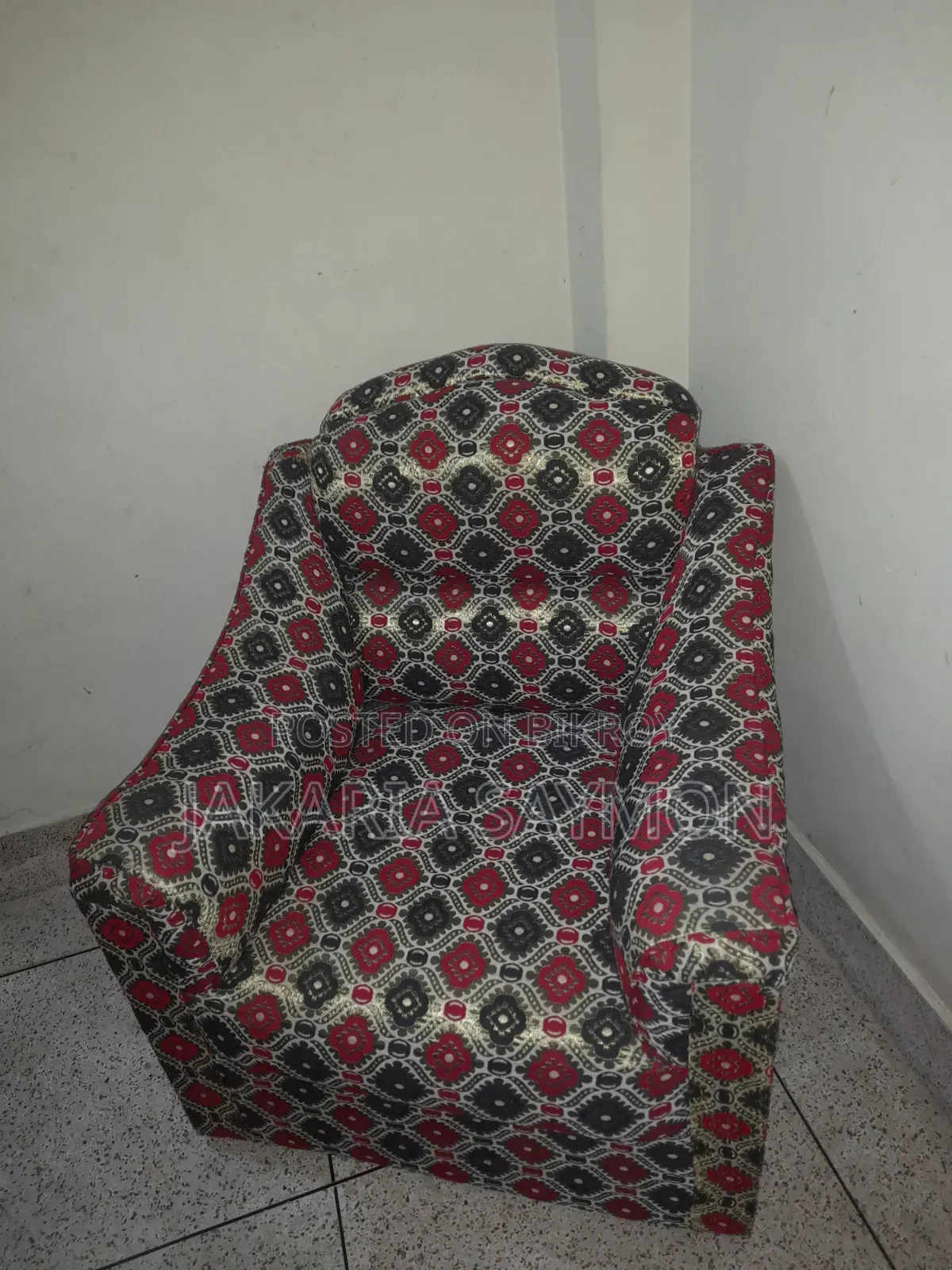 Single Sofa