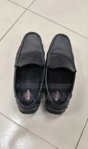 Lee Cooper (লি কুপার)