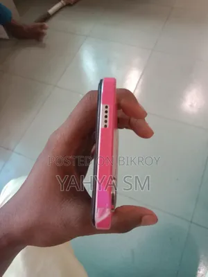 Vivo Y04 64 GB Rose Gold
