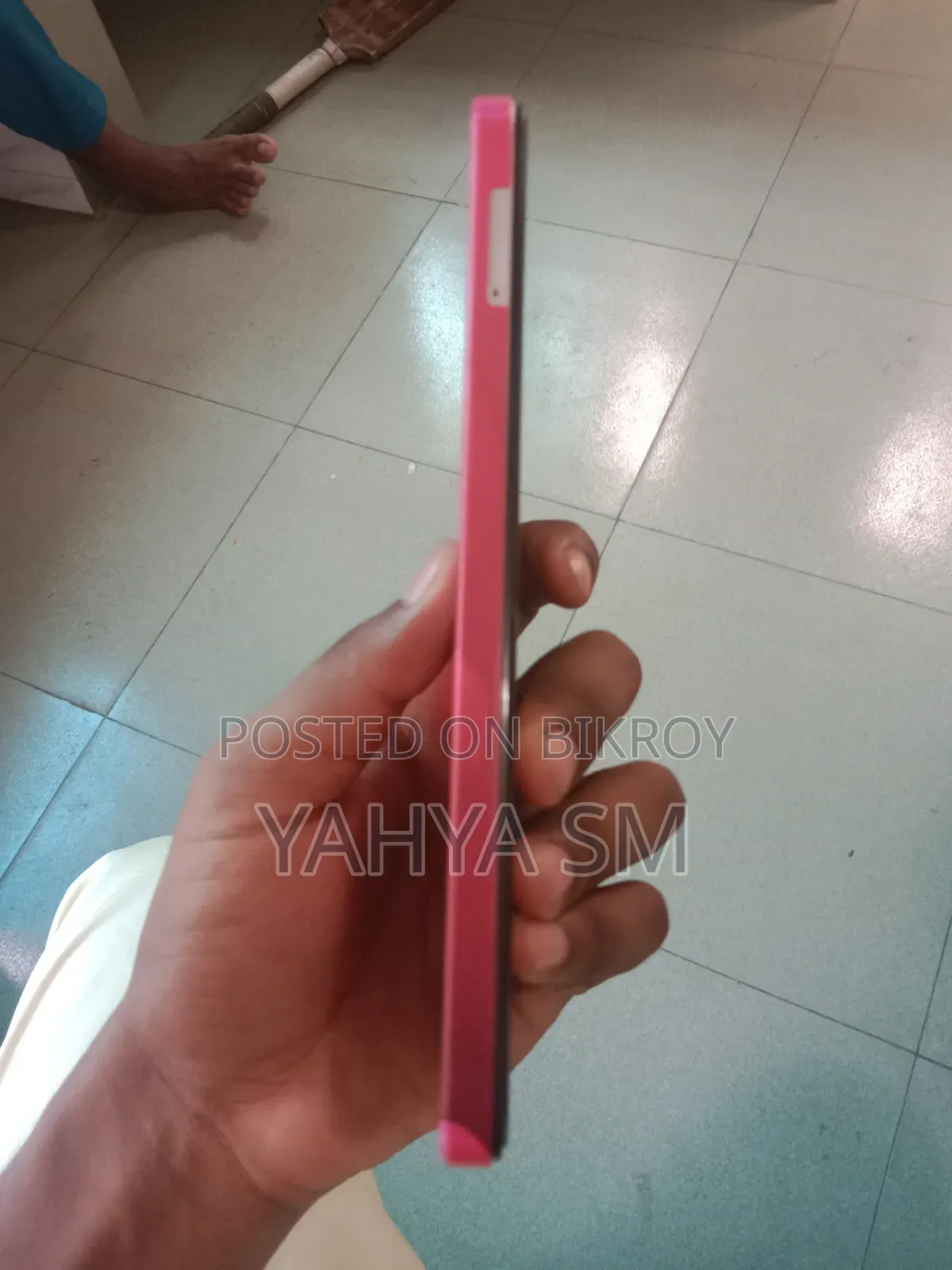 Vivo Y04 64 GB Rose Gold