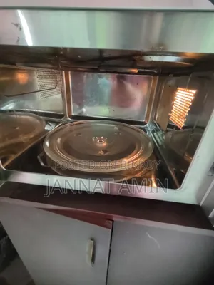 Walton 20 L Convection Microwave Oven