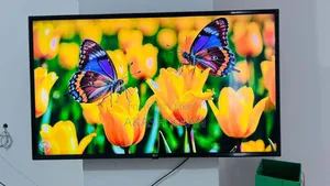 Lg 43" Smart Tv Voice Control (With Box)